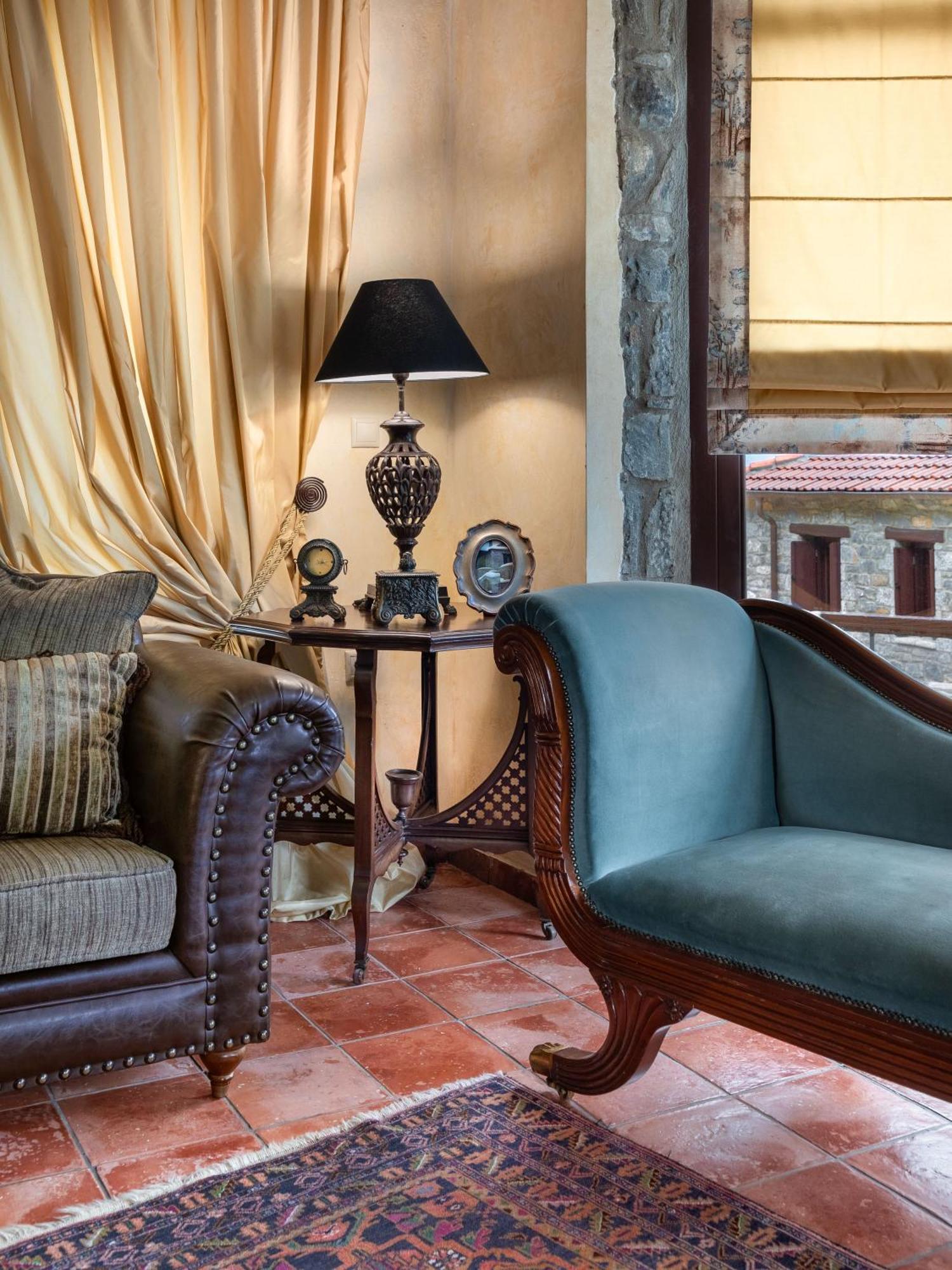 Ostra Menalon Luxury Suites Kardharás Zewnętrze zdjęcie