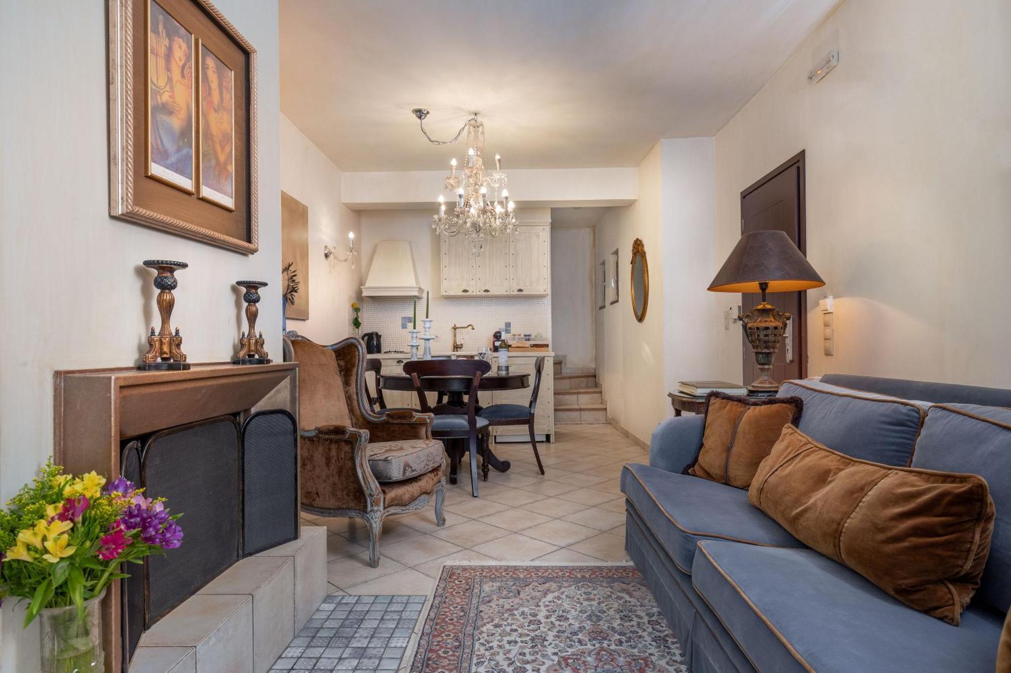 Ostra Menalon Luxury Suites Kardharás Pokój zdjęcie