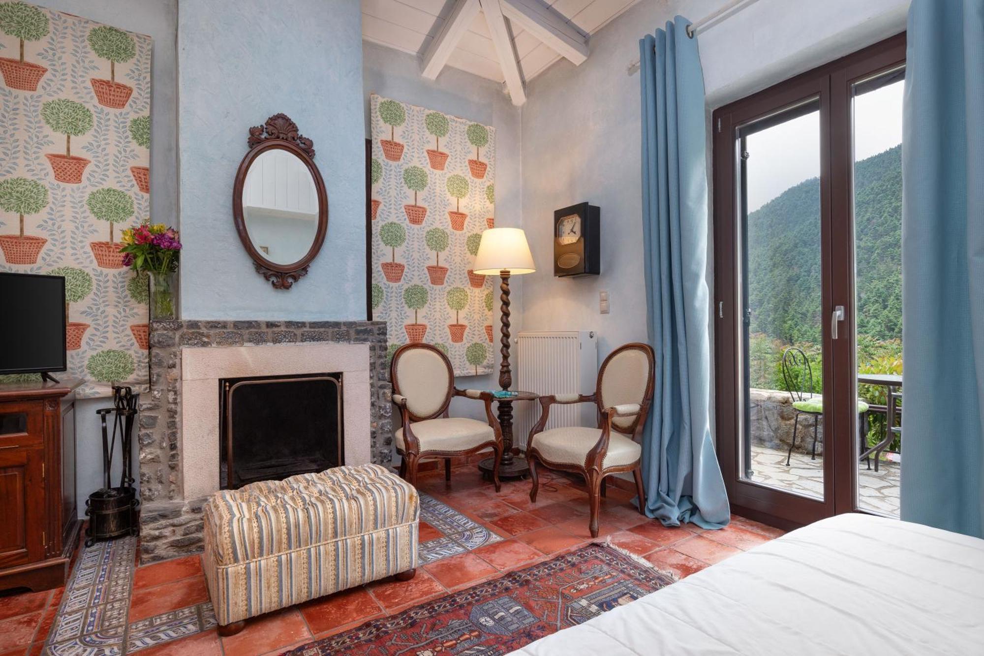 Ostra Menalon Luxury Suites Kardharás Zewnętrze zdjęcie